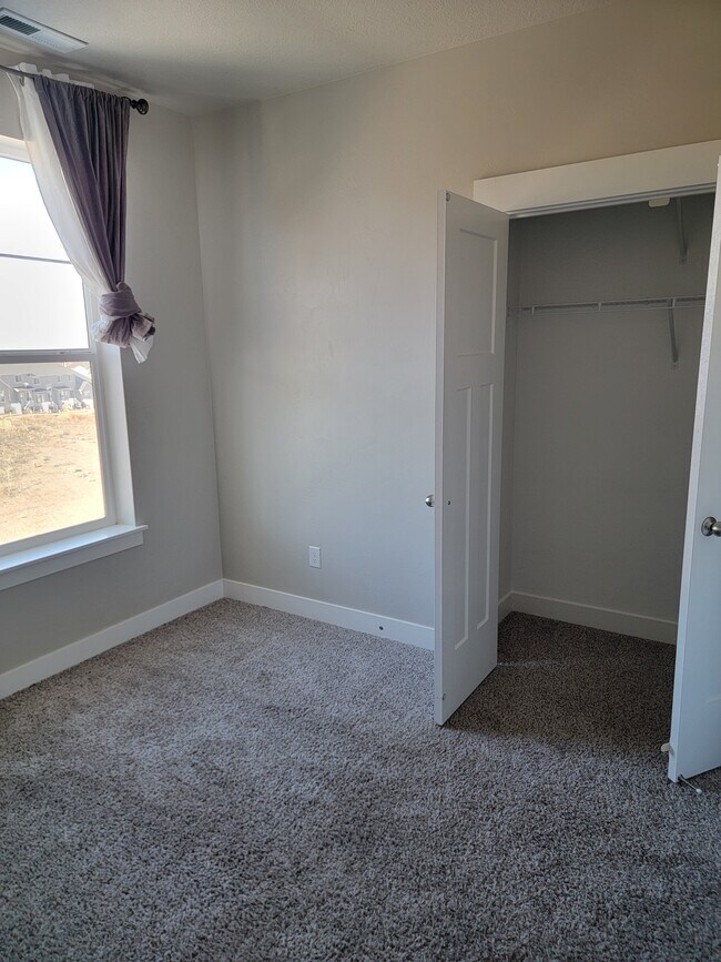 Building Photo - 4234 McKellen Dr