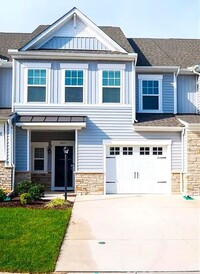Building Photo - 8015 Ellendale Dr