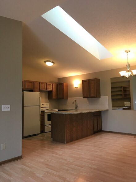 Building Photo - 14035 44th Place North