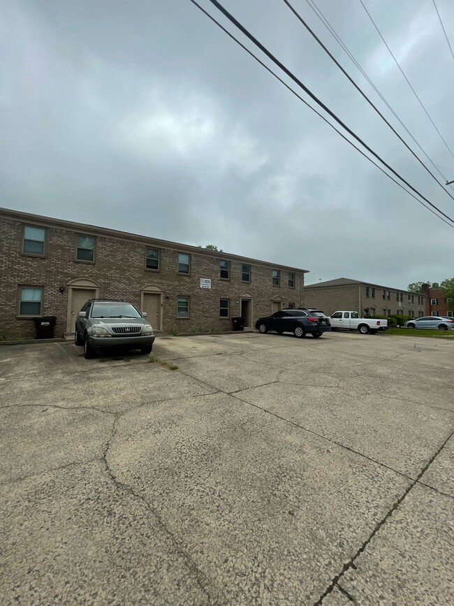 Primary Photo - 223 Churchill Dr