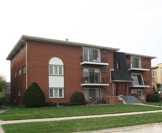 10422 Mansfield Ave 10422 Mansfield Ave Oak Lawn IL 60453 Apartment