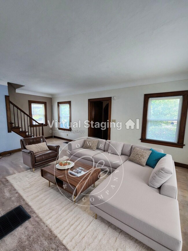 Building Photo - 3 Bed / 2 Bath Home in West Toledo – Bonus...