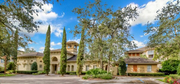 Building Photo - Stunning Remodeled 2 Bedroom Condo in Williams Walk