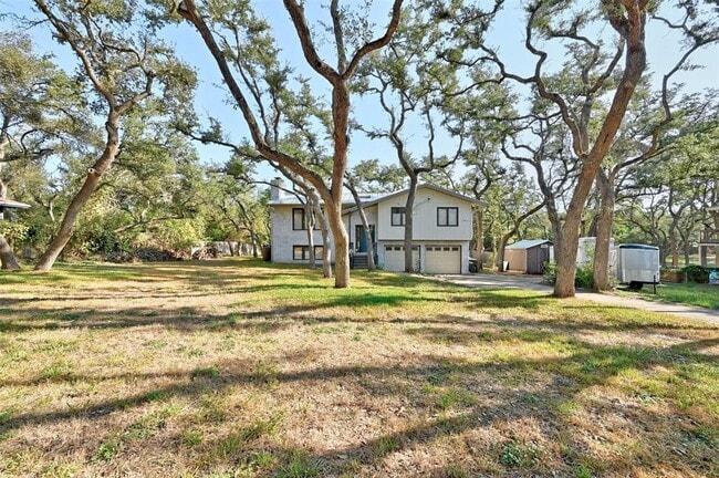 Building Photo - 10102 Murmuring Creek Dr
