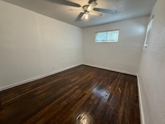 Building Photo - 1910 Escalon Ave