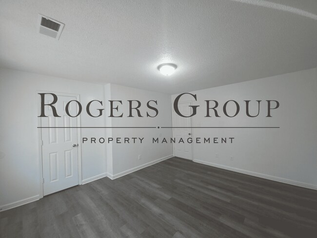 Building Photo - #450 - 228-230 Wilmington Ave Duplex