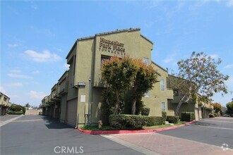 Building Photo - 15349 Hunsaker Ave
