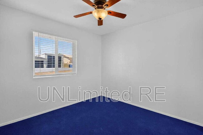 Building Photo - 2250 Atlantic Dr