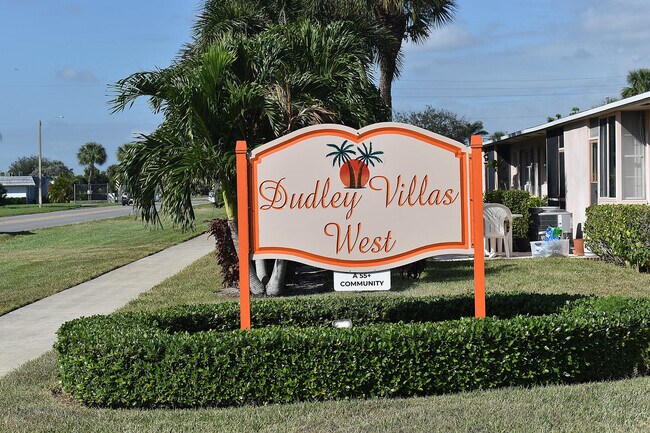 Building Photo - 2689 Dudley Dr W