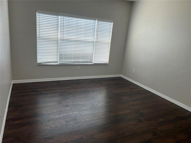 Building Photo - 2262 Grand Central Pkwy