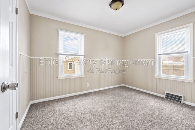 Building Photo - 13056 Pullman St