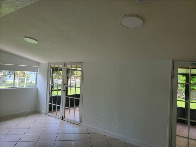 Building Photo - 9401 SW 181st St