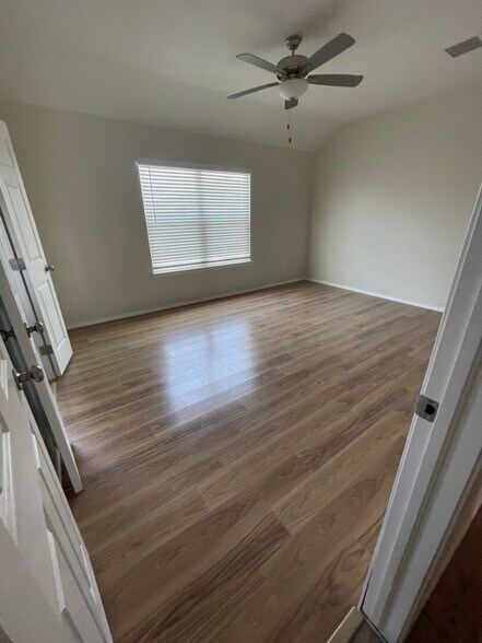 Building Photo - 13928 Sky Harbor Ave