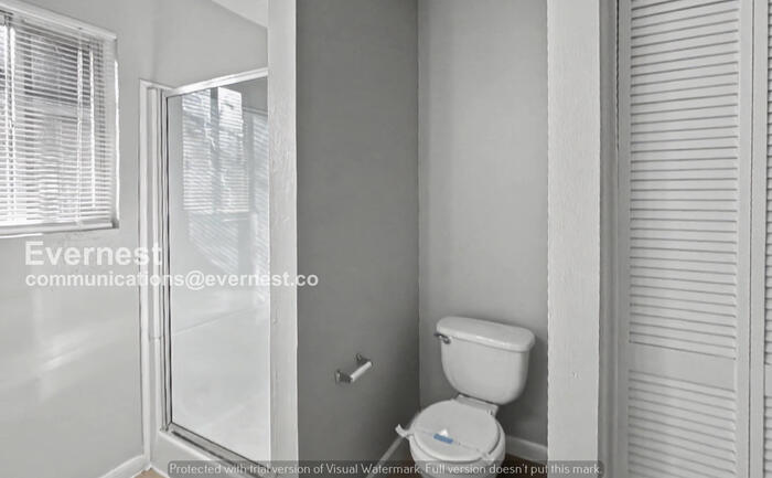 Building Photo - 14142 Burke Forest Dr