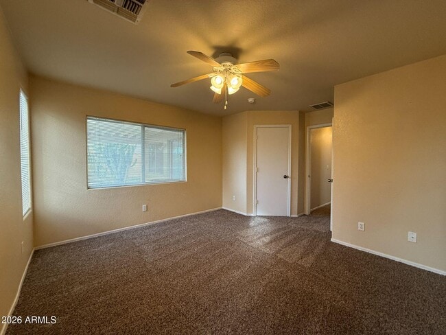 Building Photo - 13601 N 129th Dr