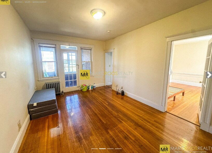 Building Photo - 17 Melvin Ave