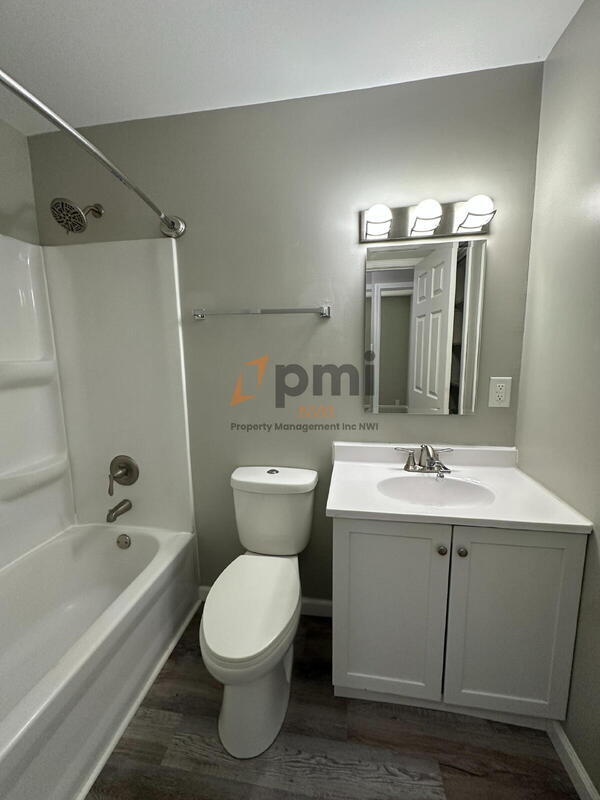 Building Photo - 375 Cherryfield Dr