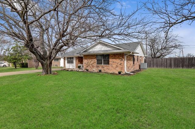 Building Photo - 324 Allenwood Dr