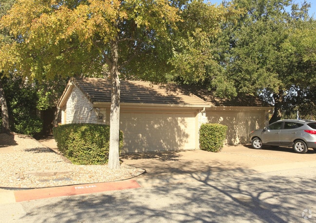 Building Photo - Retama Garden Homes