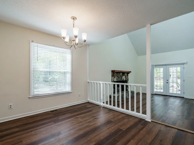 Building Photo - 4702 Cornwall Pl