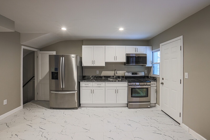 Building Photo - 2454 Terra Firma Rd