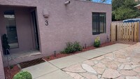 Building Photo - 586
