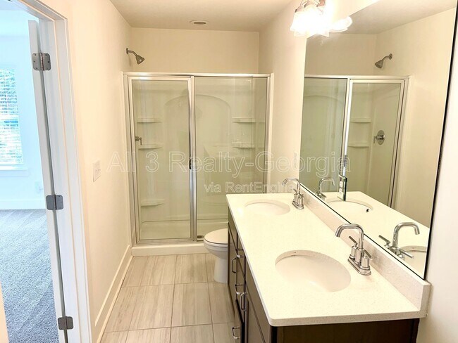 Building Photo - 5859 Greystone Dr