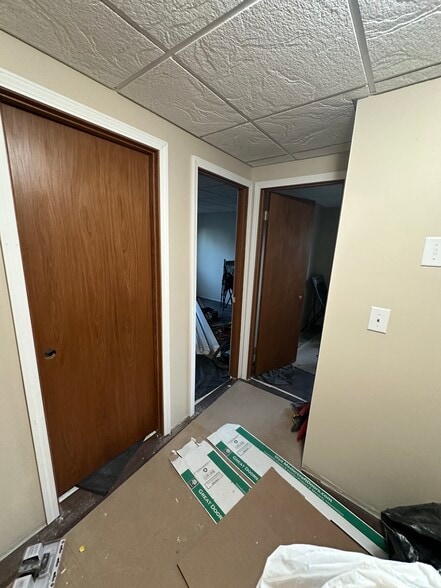 Building Photo - 1134 Birchmont Dr NE