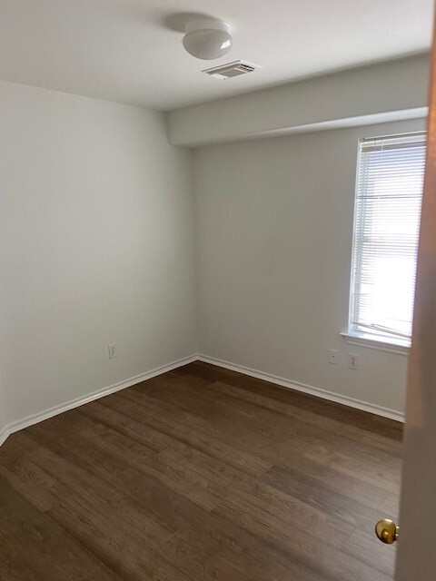 Building Photo - 2926 Loganberry Park Ln