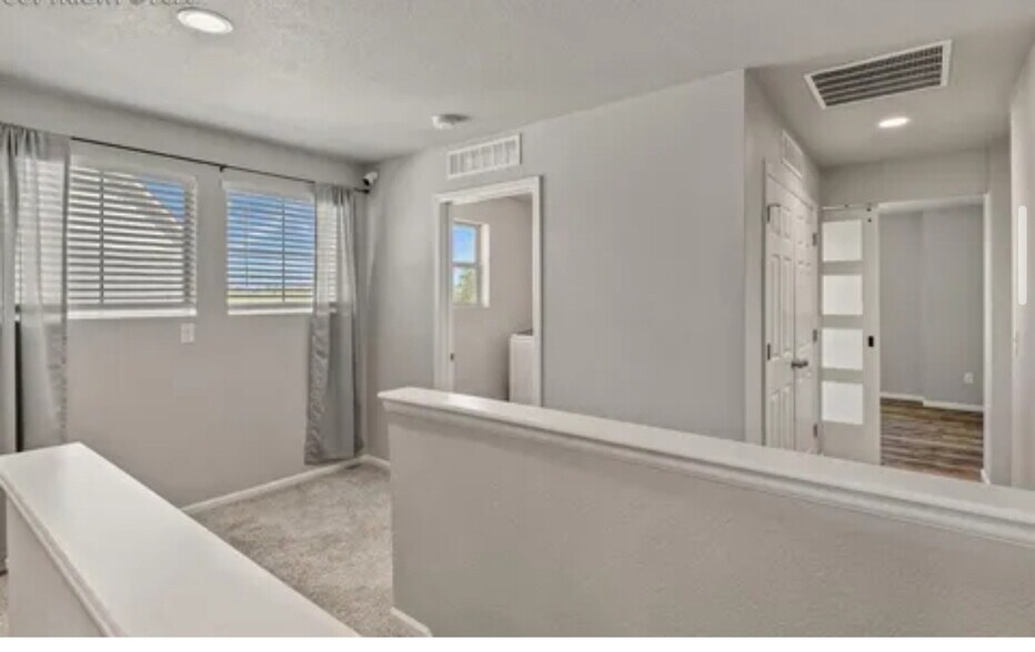 Building Photo - 7238 Fauna Glen Dr