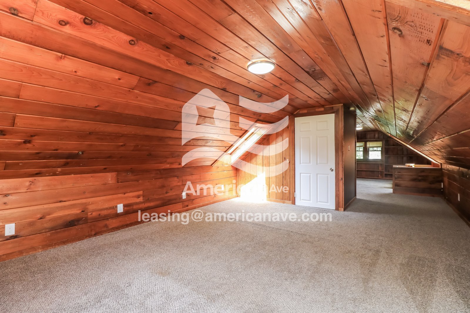 Building Photo - 3315 Osage St