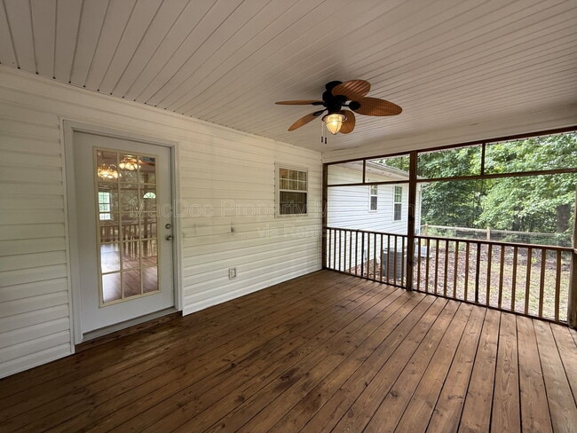 Building Photo - 27140 Shannon Mill Dr