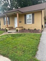 Building Photo - 4814 Wilshusen Ave