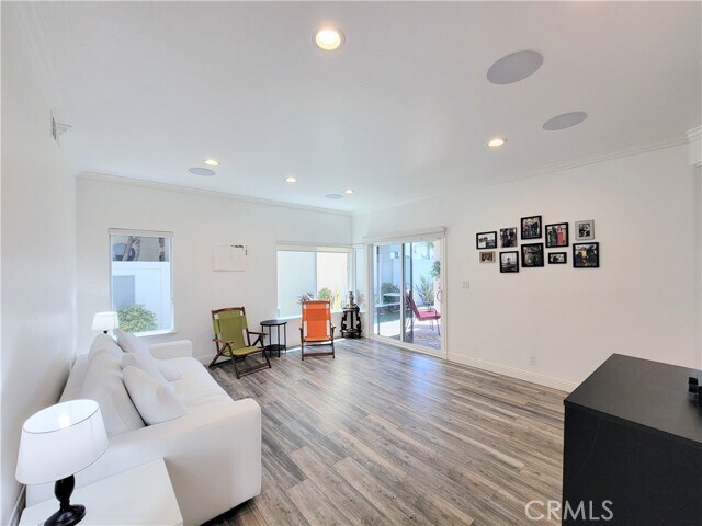 Building Photo - 5532 Spinnaker Bay Dr