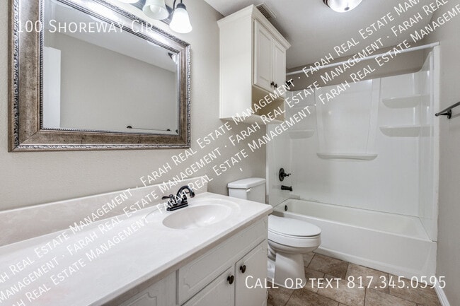Building Photo - 100 Shoreway Cir