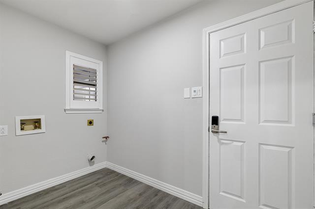 Building Photo - 6405 Stilwell Rd