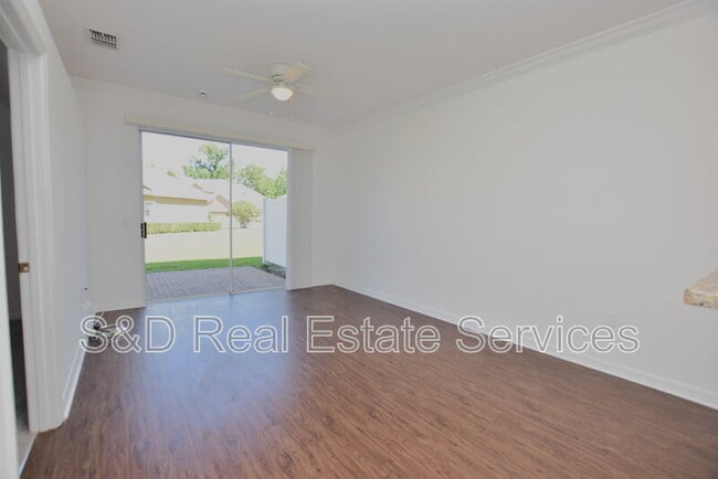 Building Photo - 6352 Sedgeford Dr