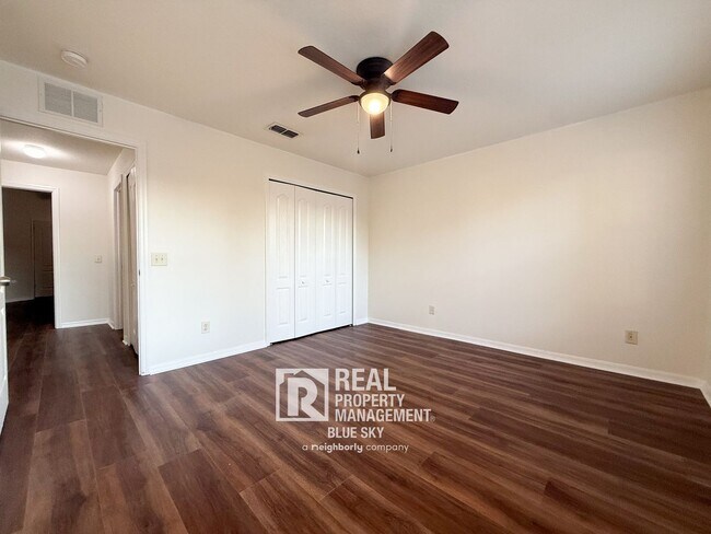 Building Photo - 9505 Wellstone Dr