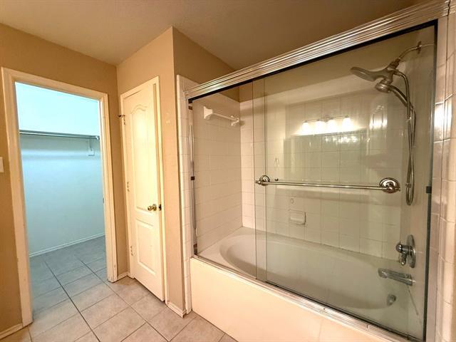 Building Photo - 3901 Granby Ln