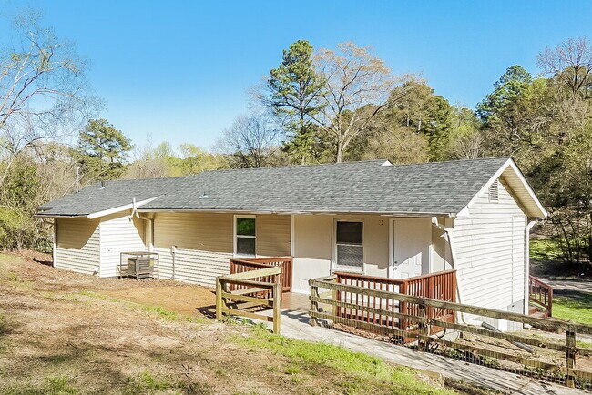 Building Photo - 328 Pleasant Valley Dr