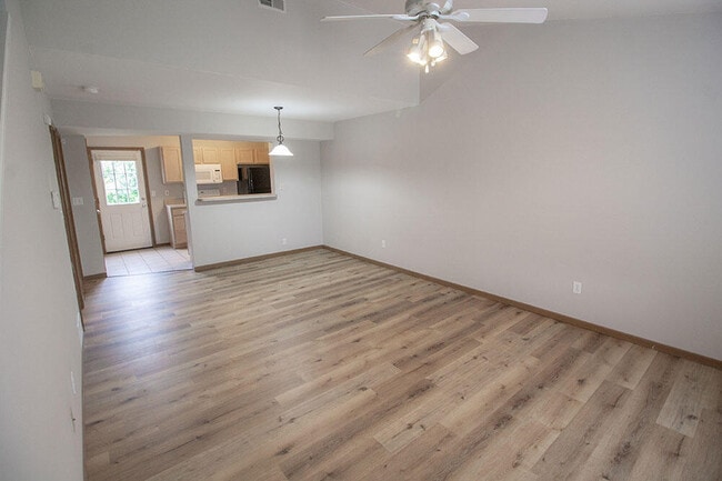 Building Photo - 1516 Citadel Dr