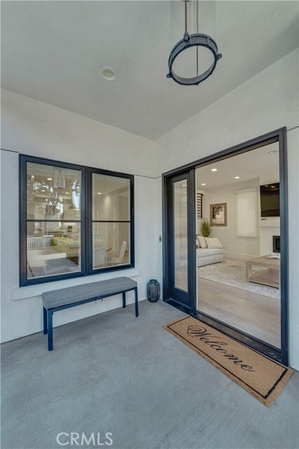 Building Photo - 608 Heliotrope Ave