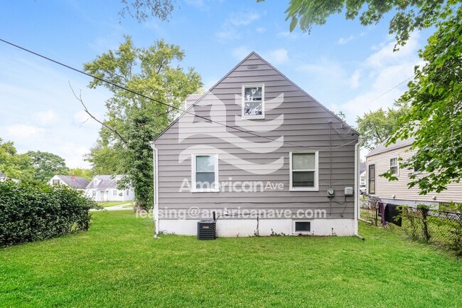 Building Photo - 4632 St Johns Ave