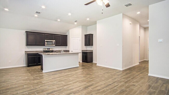 Building Photo - 9816 Mescalbean Blvd