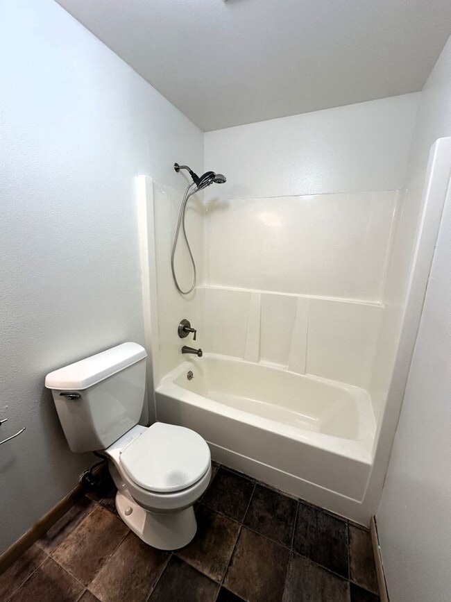 Building Photo - 3Bd/2Ba Sammamish House