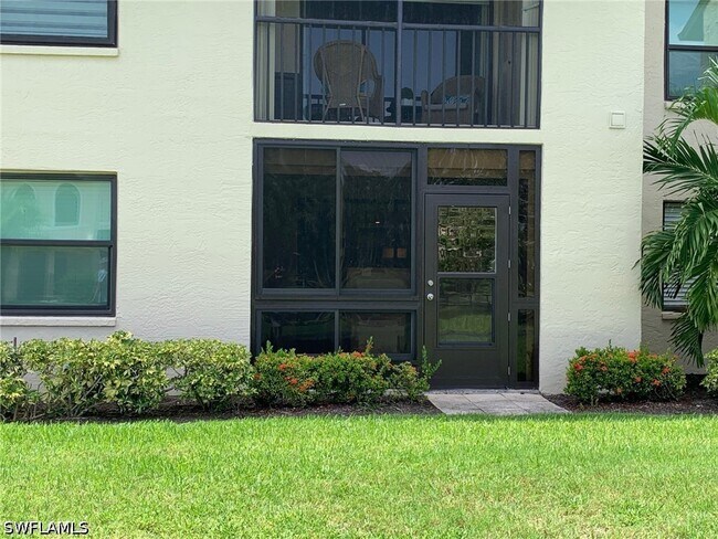 Building Photo - 8715 Charter Club Cir
