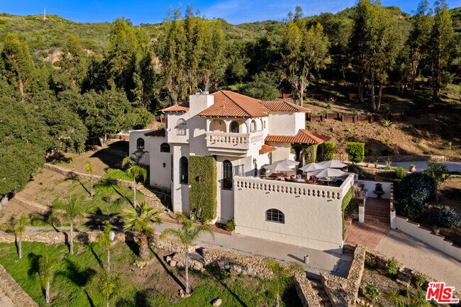 Building Photo - 503 Vera Canyon Dr