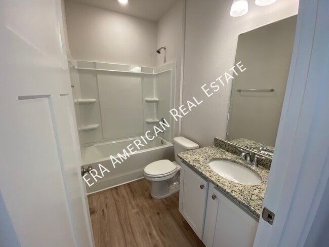 Building Photo - 3398 Southwind Dr