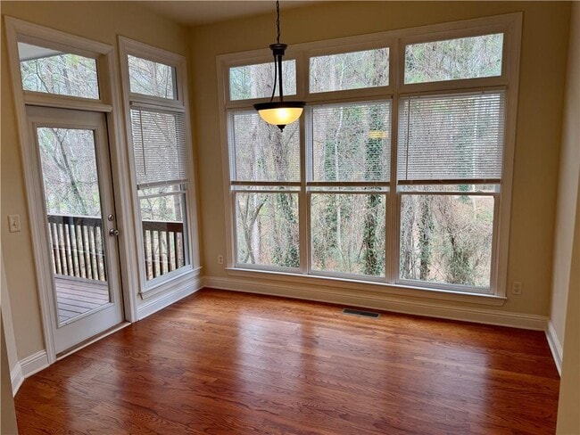 Building Photo - 1303 Creekside Pl SE