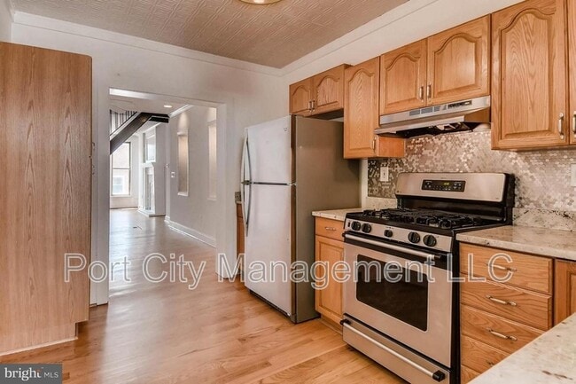 Building Photo - 3202 Fait Ave